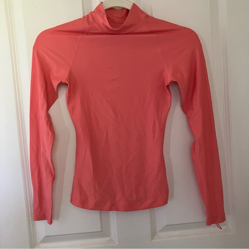 Lululemon Waterside UV Protection Long-Sleeve Rash Guard Raspberry Cream Size XS - Picture 5 of 8